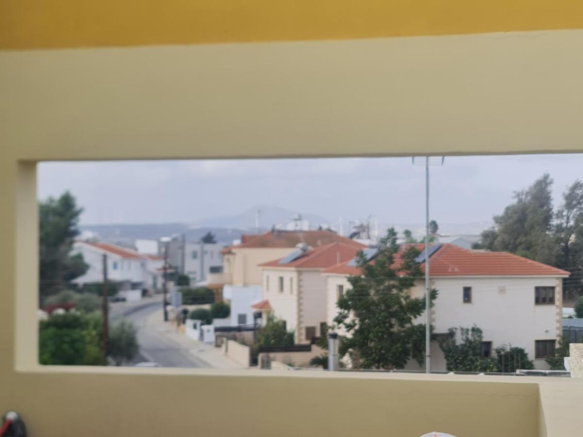 Top Floor 1 Bdrm Aprtrmnt Dromolaxia Εξωτερικό φωτογραφία