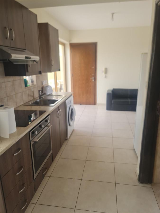 Top Floor 1 Bdrm Aprtrmnt Dromolaxia Εξωτερικό φωτογραφία